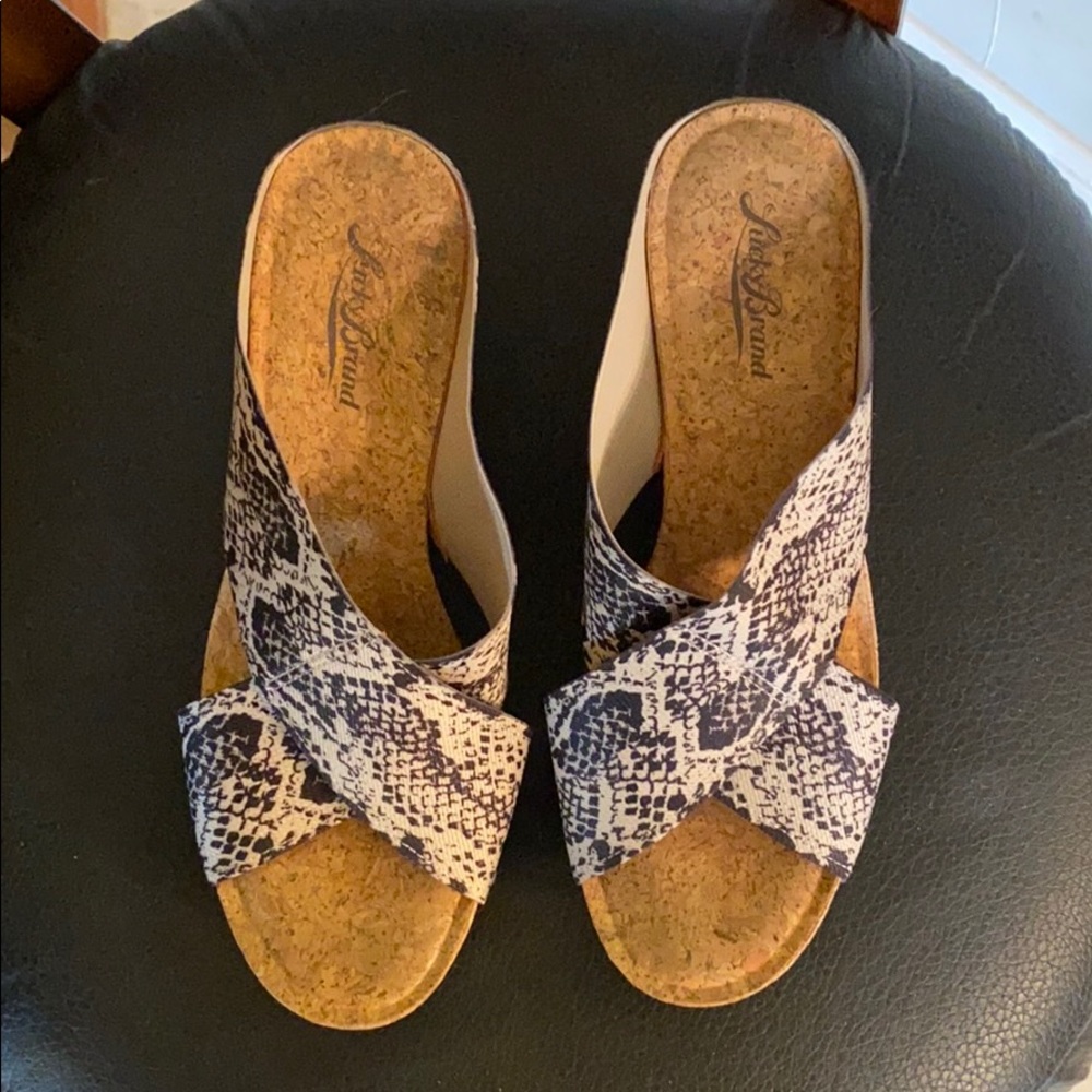 Lucky Brand Wedges size 8